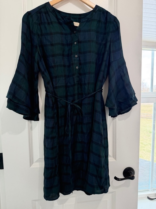 EUC. Small LOFT button down tie wait dress - Picture 2 of 10
